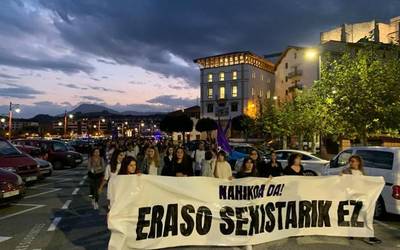 Zumaiako udal adierazpena, herriko emakume batek Zarautzen jasandako sexu erasoa dela eta