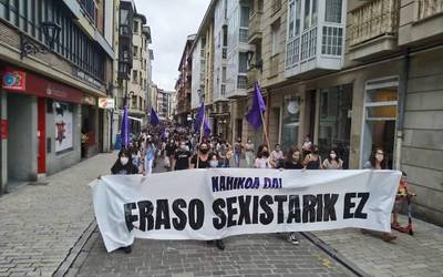 Zumaiako Udalak gaitzetsi egin du larunbateko erasoa