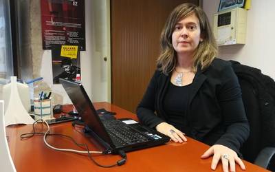 Gizarte laguntzaileak eguaztenetan eta egubakoitzetan aurrez aurreko zerbitzua emango du