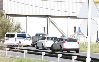 Auto baten eta txirrindulari baten arteko istripua izan da Bergara eta Arrasate arteko GI-627 errepidean