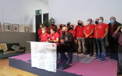 Bat nahi ez, eta bi autopista elektriko ezarriko dizkiete