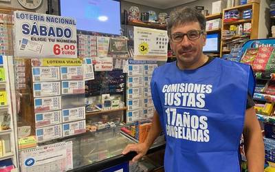[BIDEOA] “Gabonetako loteriaren dezimoak 20 euro balio dituen arren, guk 80 zentimo jasotzen ditugu”