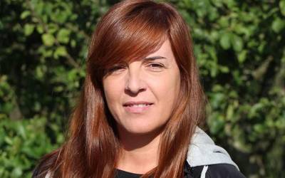 "Talde artifizial bat izaten hasi, eta lagun bilakatzen dira taldekideak"