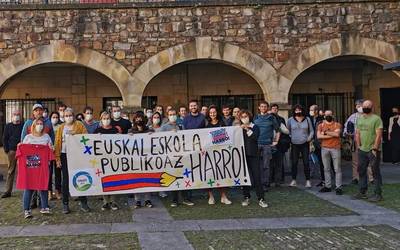 'Eskola Publikoaz Harro!',  Goieskola ere Bilbora zapatuan