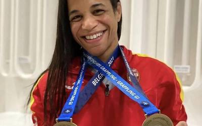 Naiomi Matthews, munduko txapeldun bikoitza Serbian