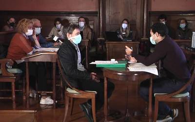 Sultana Jaya sahararraren aldeko mozio bateratua onartu du Oñatiko udalbatzak