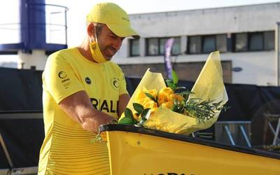 Jon Salsamendiri lau estropadako zigorra ezarri dio TKEko diziplina epaileak