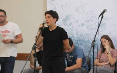 'Bertsolaritza, feminismoa eta ahalduntze kolektiboa. Ibilbide baten kontaketa posible bat' hitzaldia bihar Senperen