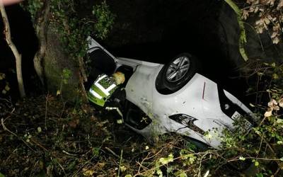 Ibirikuko auto istripua lan heriotza izan dela ohartarazi dute ELA eta LAB sindikatuek