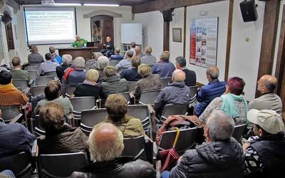 Pentsioak, erresidentziak eta anbulatorioa izango dituzte hizpide Gaurgeroak antolatutako batzarrean