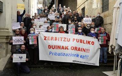 Pentsio publikoen defentsan egingo den manifestazioarekin bat egin dute Bergarako erretiratuek