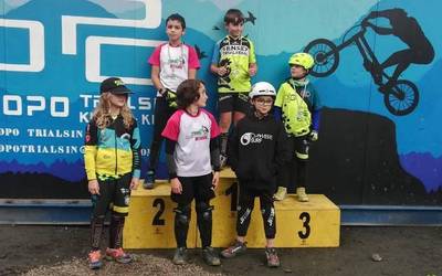 Lesakako trial taldeko gaztetxoak bikain ibili dira Aretxabaletako proban