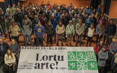 Azaroaren 20ko manifestaziora joateko deia egin du Oñatiko EH Bilduk