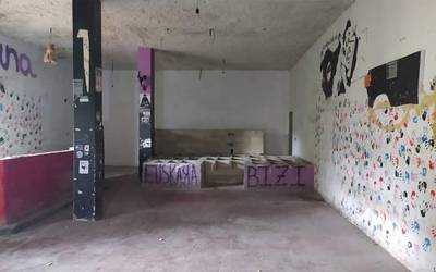 Eguberrietarako botako dute Berako Kaxerna gaztetxea