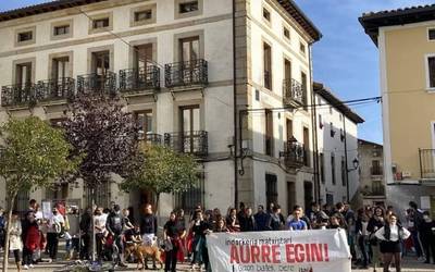 Indarkeria matxistari buruzko batzarrak
