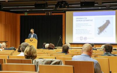 Kudeaketarako proiektu pilotuak garatu dituzte eskualdeko hiru enpresatan