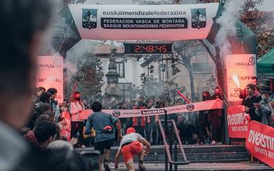 400 kirolari baino gehiago elkartu ditu Urduñako Mendi Lasterketak