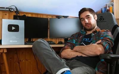 Lord Draugrek elkarrizketa saioa mustuko du Twitch plataforman