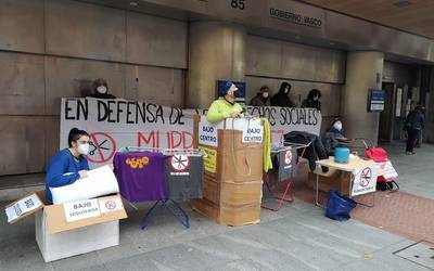 "Murrizketen politika baztertzeko" deia Eusko Jaurlaritzari