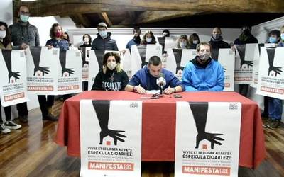 Larunbatean Baionan eginen den manifestaldirako deialdia egin dute Talde Ekosozialak eta Baztanen Bizi Nahi Dugu plataformak