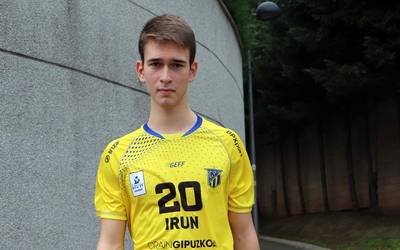 Julen Urruzola, Espainiako selekzioarekin
