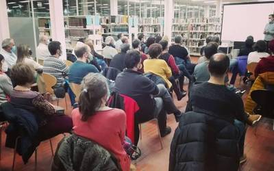 "Kriptomonetekin diru asko  irabazi daiteke; baita galdu ere"