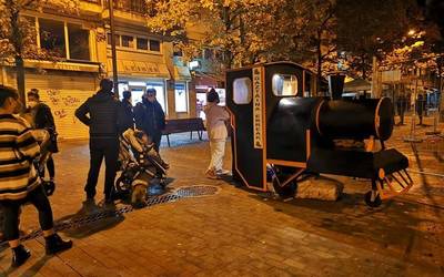 Aurten ere iritsi da gaztaina saltzailea Aretxarteri esker