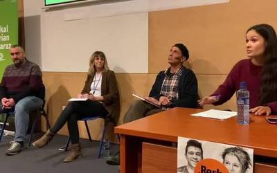 [BIDEOA] "Egungo marko juridikoarekin ezinezkoa da euskara normalizatzea eta euskaraz bizitzea"