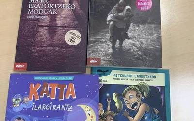 Elkar argitaletxearen liburu sorta zozkatuko du Maxixatzenek bazkideen artean