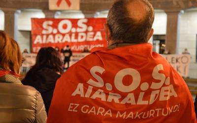 Aiaraldeko gatazka sozioekonomiko ugari batu dira gehiengo sindikalaren mobilizazioan