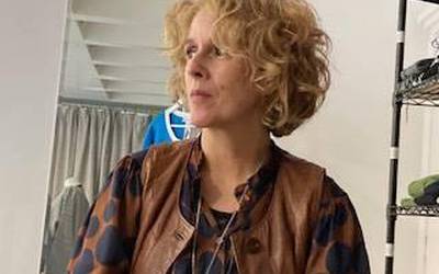 «Denda aldatzen joan naiz eta nire esentzia eman diot»