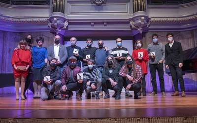 Xabier Amurizak, Mikel Urdangarinek, Leire Bilbaok eta Jon Ander Urkiagak Lauaxeta Sariak irabazi dituzte
