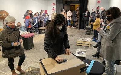 'Ixotu euskeria!' leloarekin konpromisoak hartu dituzte aretxabaletarrek