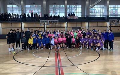 Emakumezkoen Bergara Hiria eskubaloi txapelketa