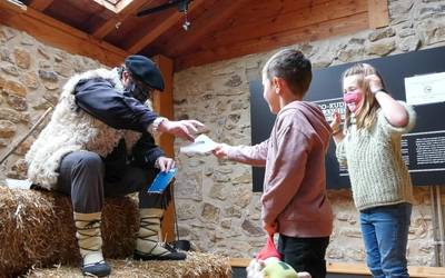 Olentzerok haurren haurren bisita ugari jaso ditu jada