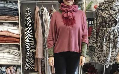 «Zaila da jendea erosketak egiteko herrian gelditzea»