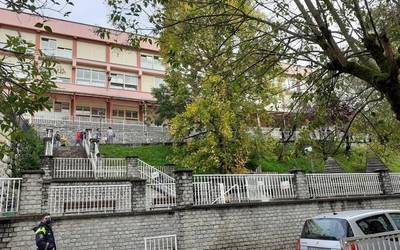 Eskolaren funtzionamendua egokitu egin dute, COVIDarengatik
