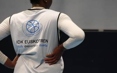 IDK Ibaeta taldeak ordiziako Majori kiroldegian entrenatu zuen
