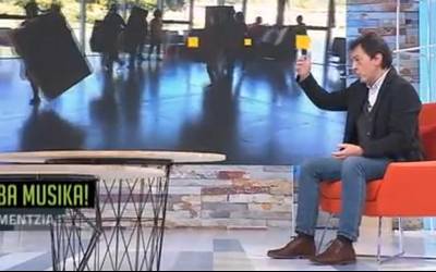 'Biba Zuek!' saioan izan da Xabier Lizaso