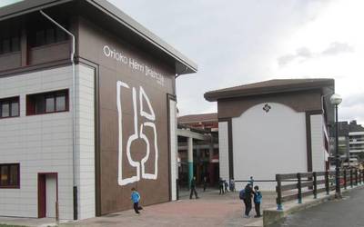 Oporrak amaitzearekin, aurrez aurreko eskoletara itzuliko dira Orioko eta Aiako ikasleak