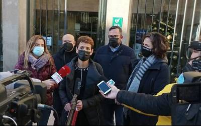 Ospitaletako egoera konplikatzen hasi dela ohartarazi du Maria Txibitek