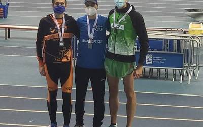Edu Frutos eta Josu Apraiz atletismoko Euskadiko Txapeldunak izan ziren Anoetan
