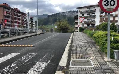 Ikaztegietako Hertell kooperatiban langile bat hil da