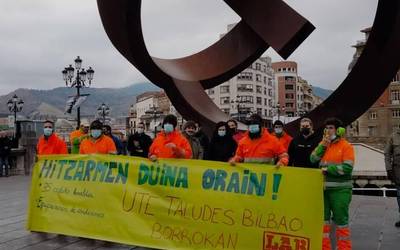 Taludes Bilbaoko lan gatazkan esku hartzeko eskatu diote udalari