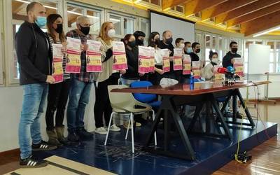 Lan eta pentsio erreformen aurka kalera aterako da gehiengo sindikala