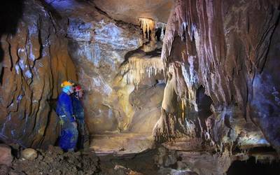 Mendaroko ondare geologiko, espeleologiko eta arkeologikoa ezagutarazteko egitasmoa abian da