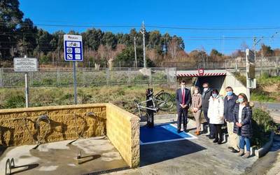 Bizikletak konpontzeko sei puntu berri jarri ditu Aldundiak Uribe Kostan