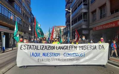 Milaka lagun batu dira lan erreformaren kontrako manifestazioetan