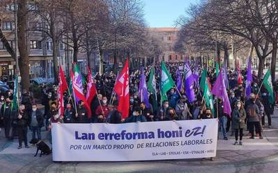 Lantegietatik lan erreformaren kontra