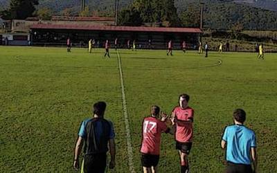 Etxarrik Arenasen kontra hiru puntu eder lortu zituen